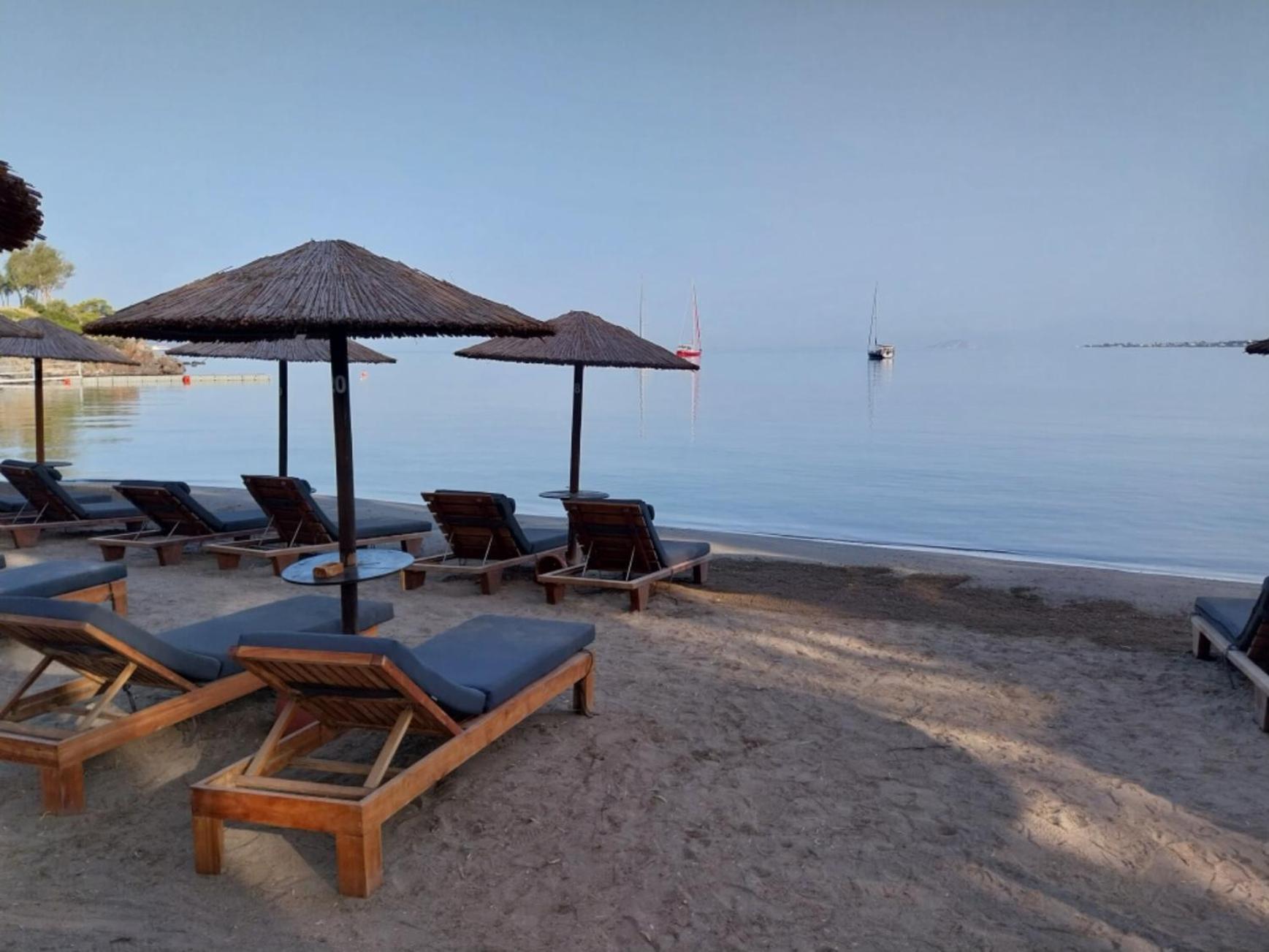 Serenity Fantastic View Near The Villa Aegina